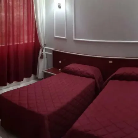 Hotel Sica 4*